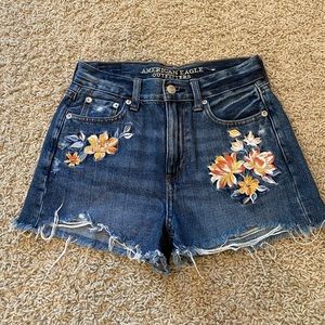 American Eagle embroidered denim shorts